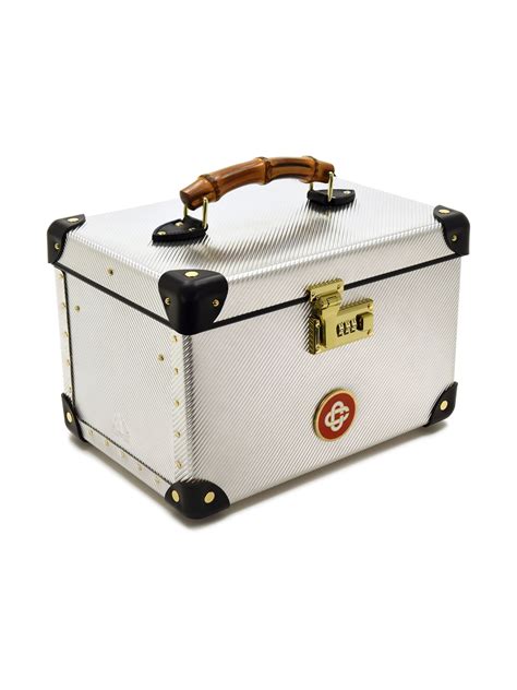 globe trotter vanity case